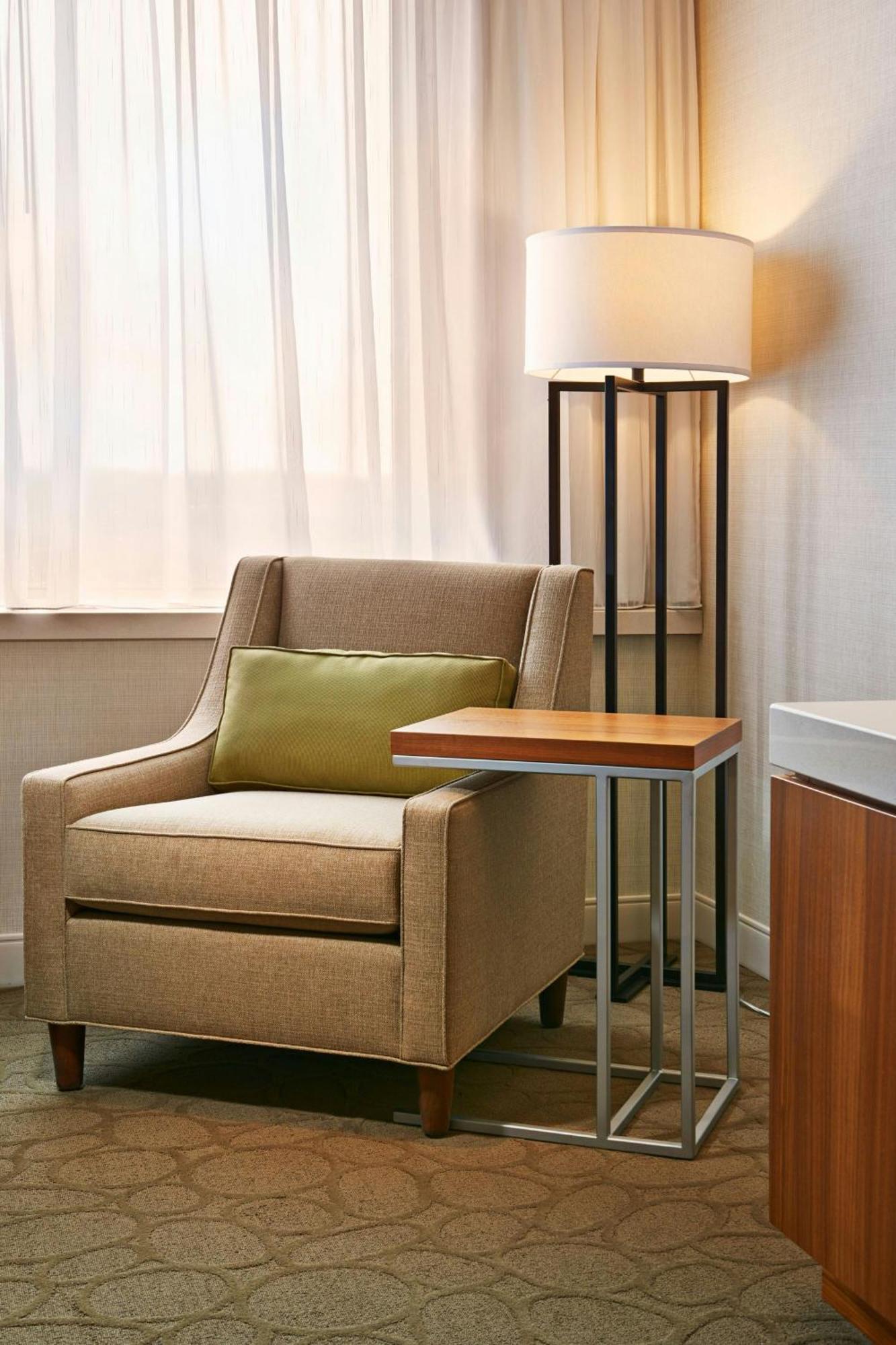 Delta By Marriott 4*