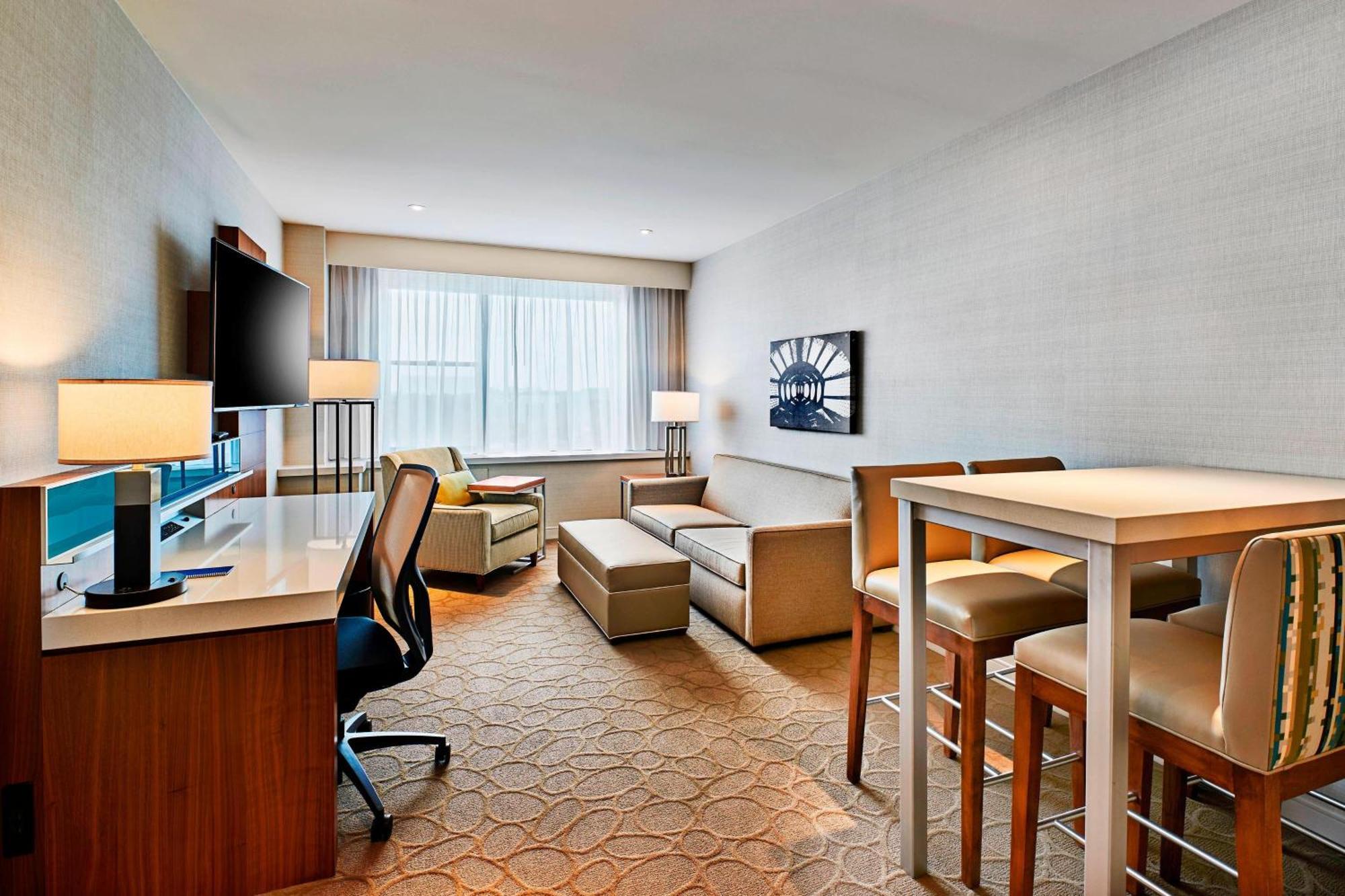 Hotel Delta By Marriott 4*