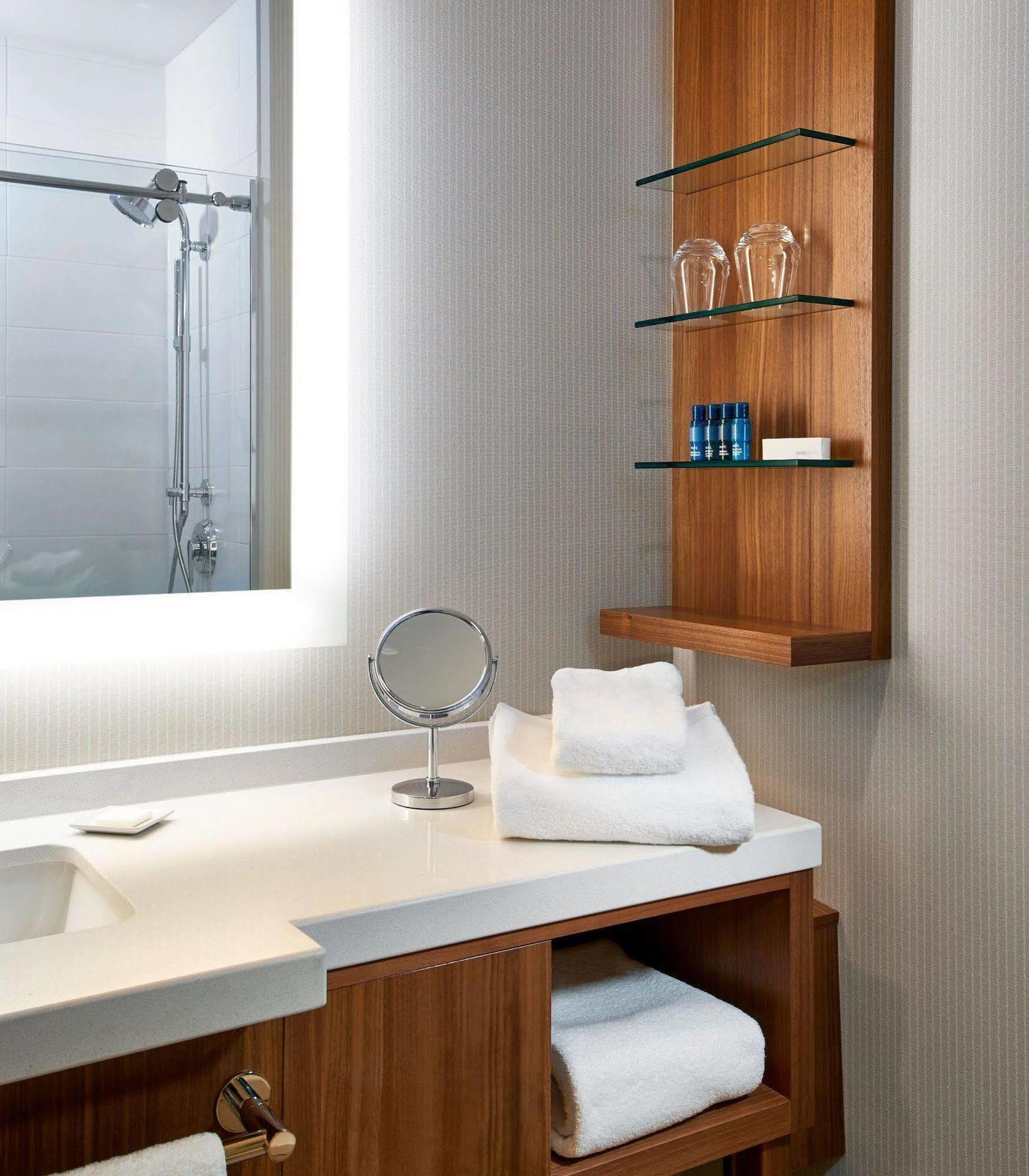 Hotel Delta By Marriott